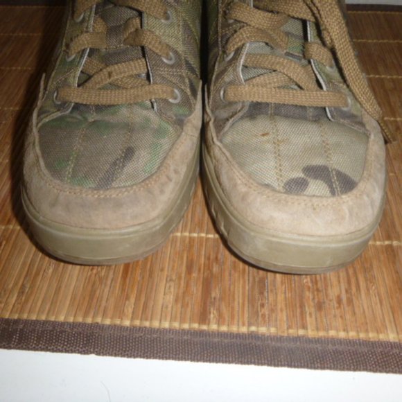 RARE OAKLEY  CAMO    CANVAS    SHOES Men\'s Size 12 main image 6